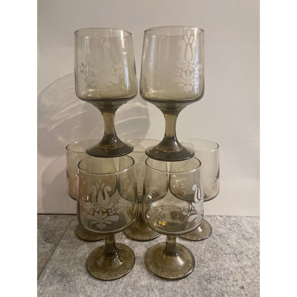 7 Phaltzgraff Footed Wine/Water Goblet Village Brown Etched 5.75 inches  # 1668